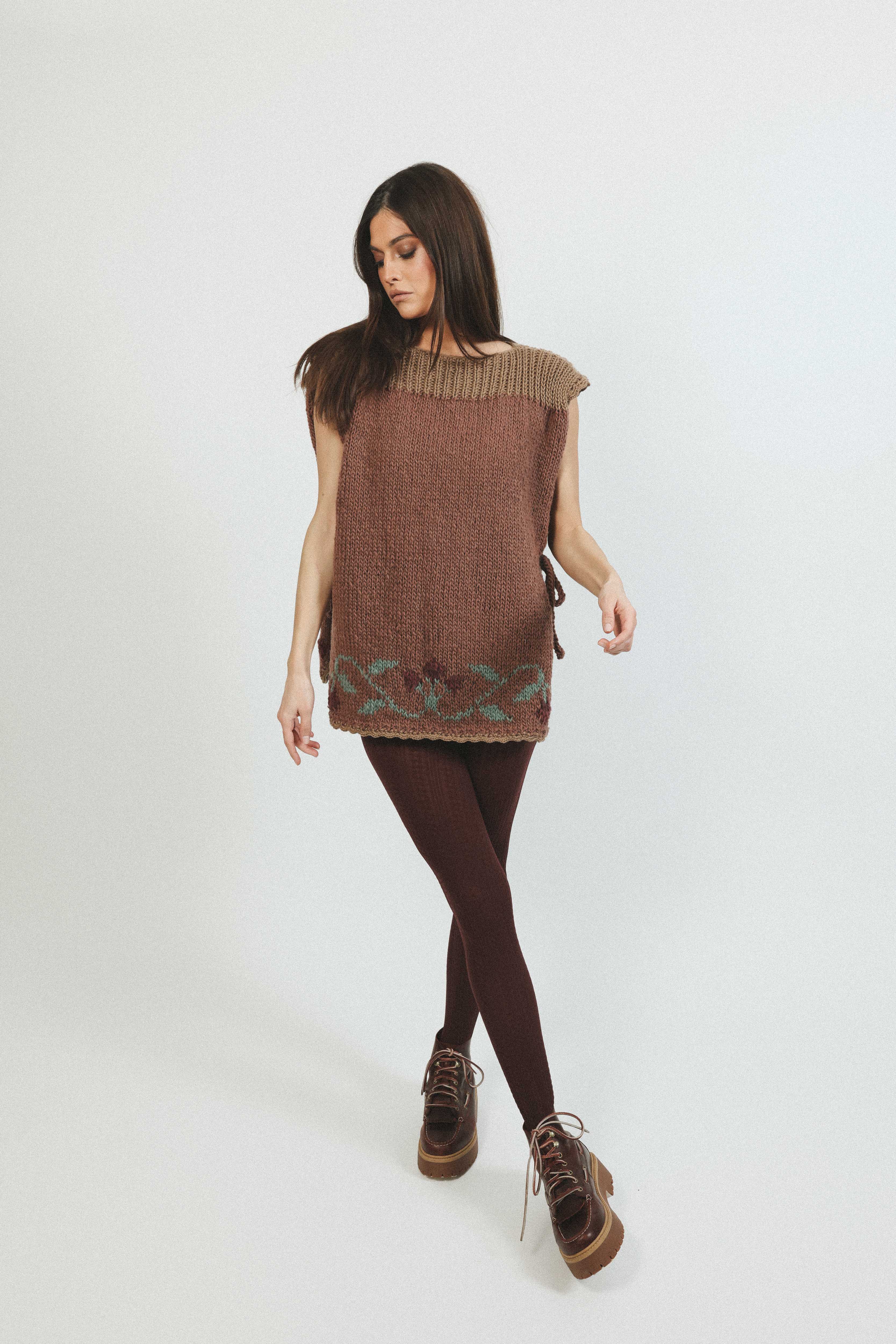 one size vest boat neck